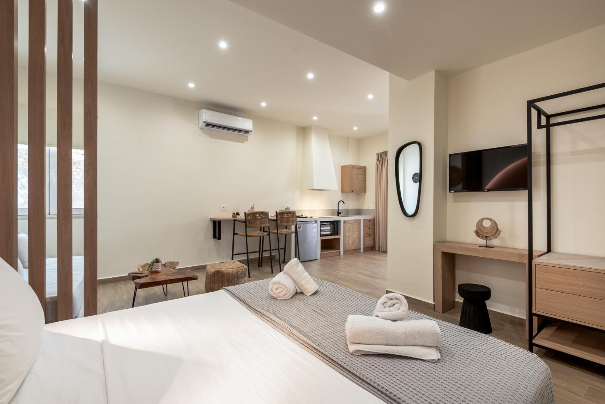 Cavros Residence ,In Chora Sfakion 'Construction 2024' ภายนอก รูปภาพ