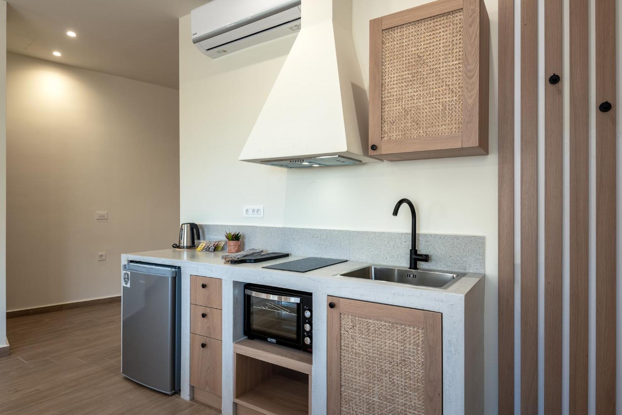 Cavros Residence ,In Chora Sfakion 'Construction 2024' ภายนอก รูปภาพ